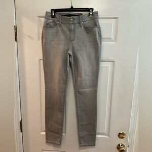 NWT ~ Chico’s Gray Stretch Jeans. Sz. 4